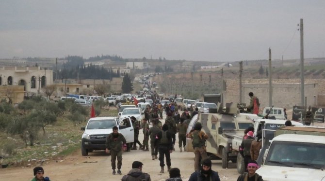 7 teröristi öldürdü, 2 rejim askerini de esir aldı