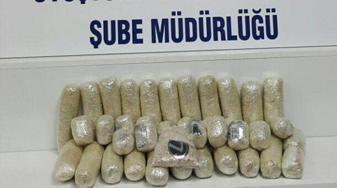 100 bin adet uyuşturucu hap ele geçirildi
