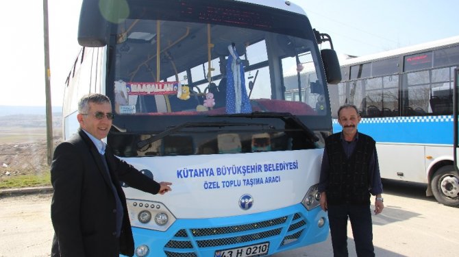 Otobüs şoförü Kütahya’yı ’büyükşehir’ ilan etti