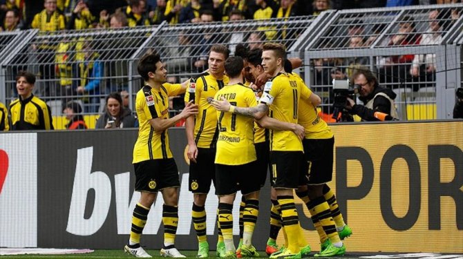 Borussia Dortmund 3 puanı 6 golle aldı