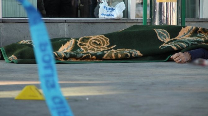 Otogarda “kan davası” cinayeti