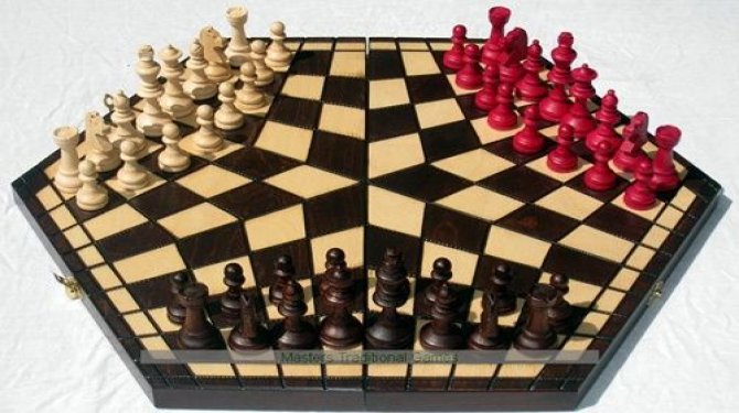 3 kişilik satranç!