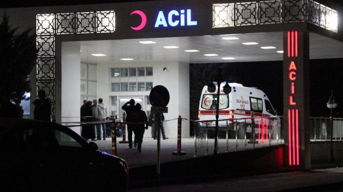 Babası ve amcasını acımadan öldürdü