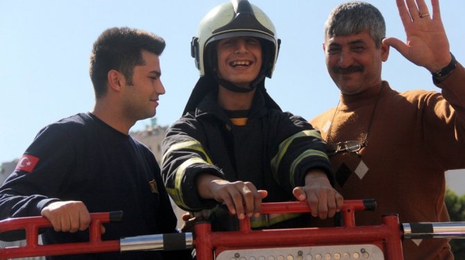 Engelli çocuğun en büyük hayali gerçek oldu