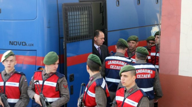 Darbeci tuğgeneral: "İstesem Irak’a kaçabilirdim" dedi