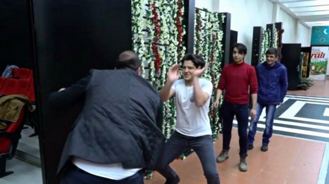 ABD’deki öğretmenin yerli versiyonu sosyal medyayı salladı