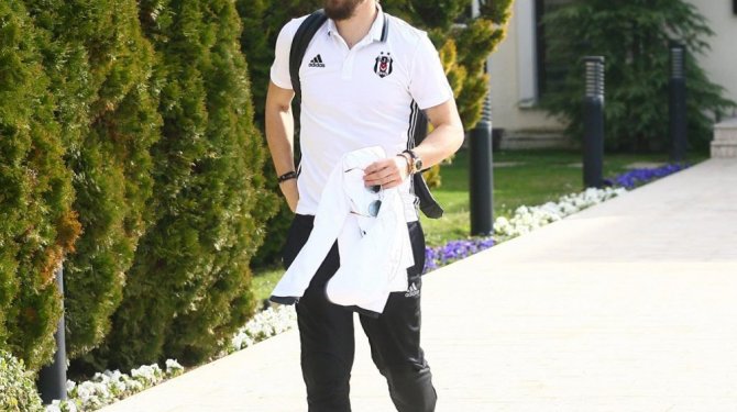 Caner Erkin  kadroda