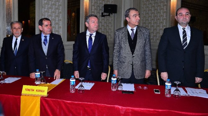 Galatasaray’ın 831 milyon TL borcu  olduğu açıklandı