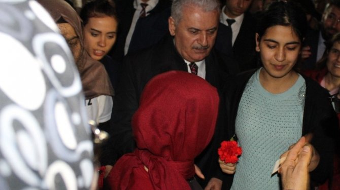 Başbakan Yıldırım’dan anlamlı ziyaret