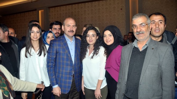 "Yönetenler şer odağı patronlar değil, millet olmalı"