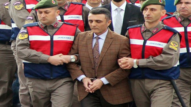 ‘Menfez Paşası’ avukatsız kaldı