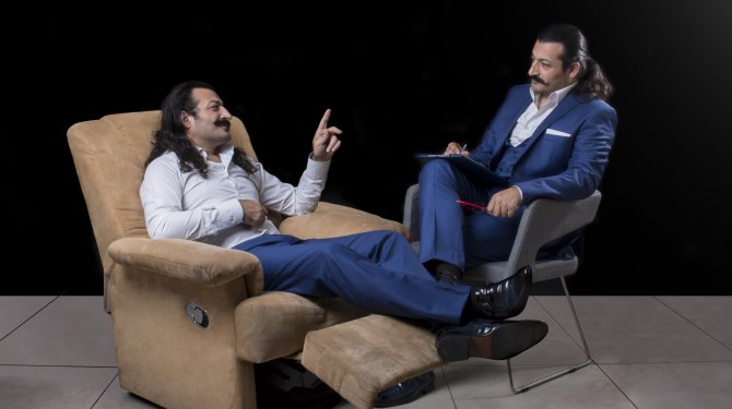 Kocam değil mi? Döver de, sever de