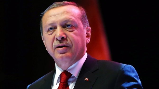 "İstiklal Marşı insanımızın üzerinde ittifak ettiği mümtaz bir metindir"