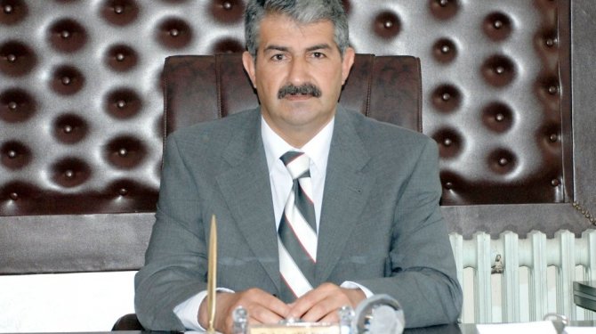 Önce ’Evet’ dedi sonra partiden istifa etti