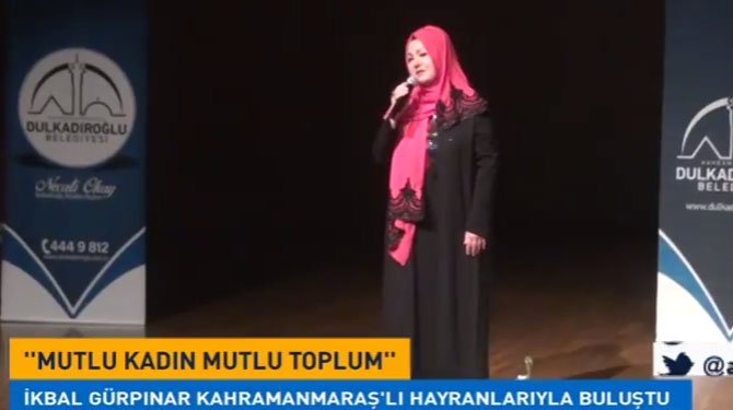 İkbal Gürpınar Hayranlarıyla Buluştu