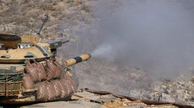 Teröristlerin geçiş güzergahı yerle bir edildi!