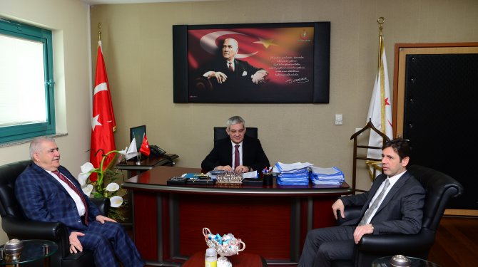 Başkan Mahçiçek, Doktorları Ziyaret Etti