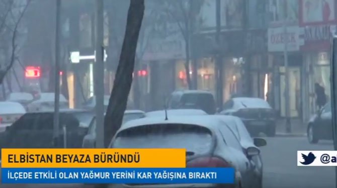 Elbistan ilçesine etkili olan yağmur yerini kar yağışına bıraktı.