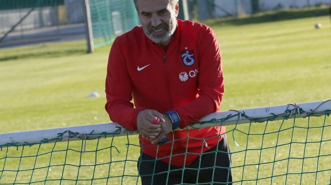 Ersun Yanal kendi rekorunu kırdı