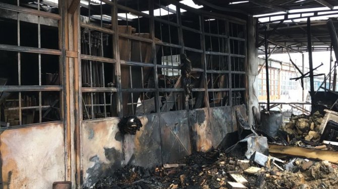 Patronuna işten çıkartığı için 300 bin liralık ceza kesti