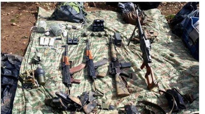 Çok sayıda silah ve mühimmat ele geçirildi