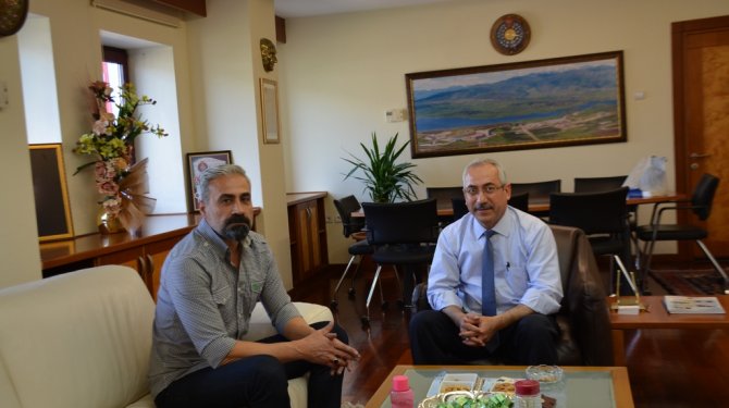Mustafa Dalcı, Rektör Deveci’yi Ziyaret Etti