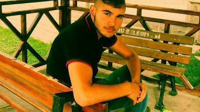 19 yaşındaki Onur'u ölüm ders çıkışında yakaladı