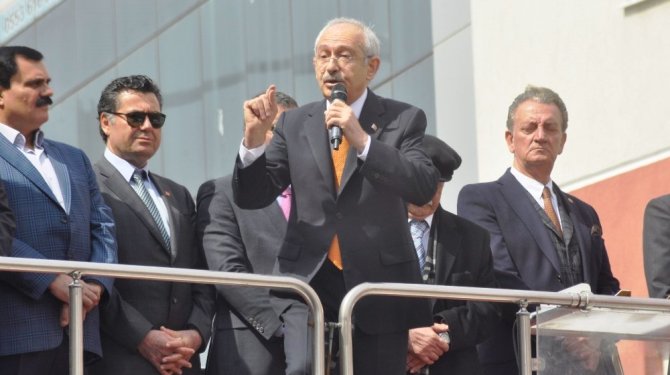 “Cumhurbaşkanının tarafsız olması gerekir”