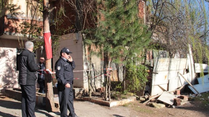 İstanbul’da gecekondu yangını: 1 ölü