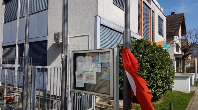 Camiye çirkin saldırı