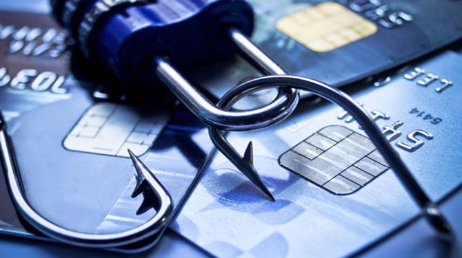 Teknoloji şirketleri dolandırıldı