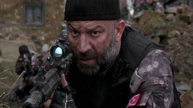 ''Beni de kovun'' demişti, Kanal D ipini çekti