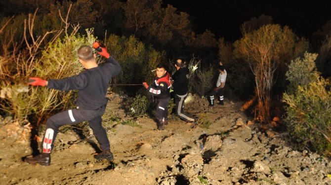 Yamaç paraşütçüleri uçurumdan yuvarlandı: 2 yaralı