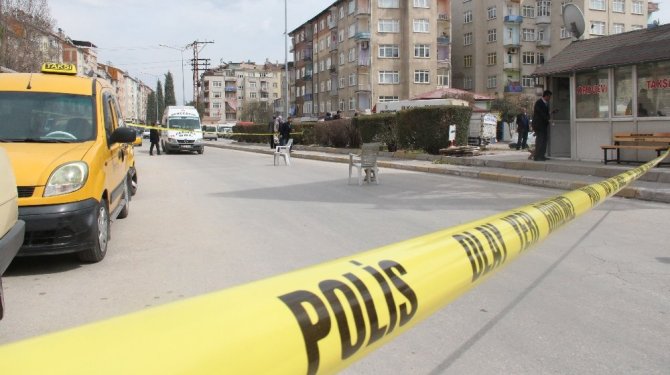 Taksicilerin kavgası kanlı bitti