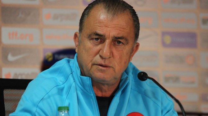 "Dünyanın en genç milli takımlarından birini sahaya sürdük"