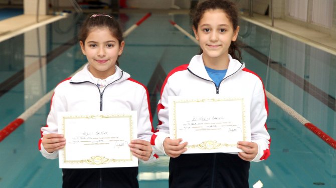 Beril Ve Berçem Türkiye Finallerinde Yarışacak