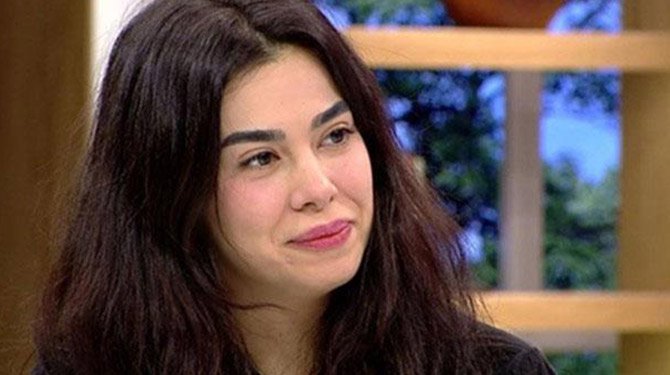 Asena Atalay: Bugün de temizlikçi olmuşum!