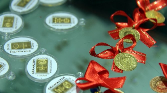 Altın ne kadar oldu?