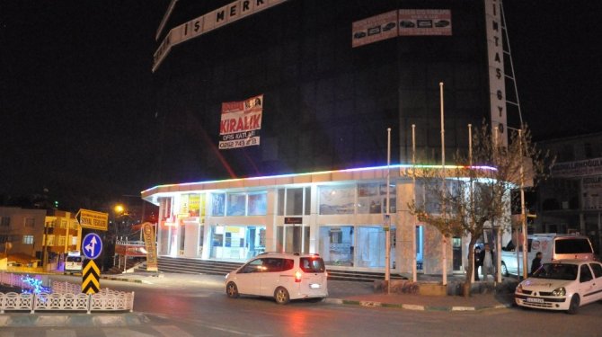 İş merkezinden cephane çıktı!