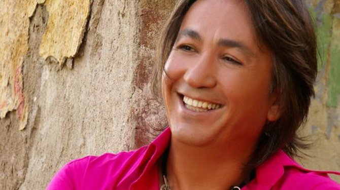 Halk müziğinin usta ismi hayatını kaybetti