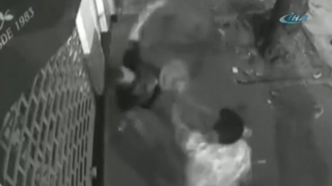 Turist bir yumrukla can verdi