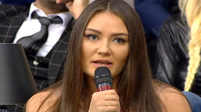 Gelin adayı, aldığı teklifle izdivaç tarihine geçti