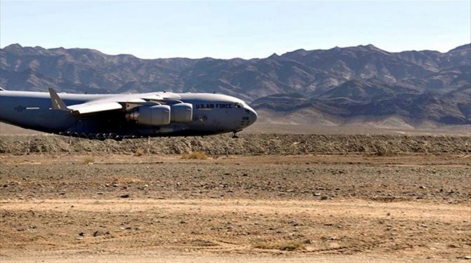 ABD Kobani'deki havaalanı pistlerini genişletti