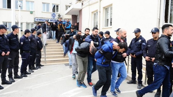 Dev uyuşturucu operasyonu; 31 kişiden 25'i tutuklandı