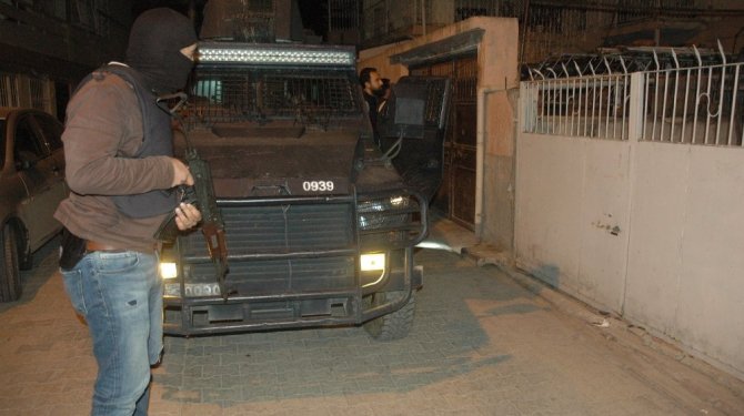 Yasa dışı sol örgütlere operasyon!