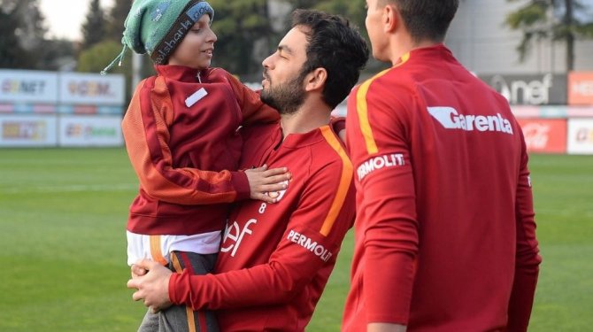 ''Rabdomyosarkom'' hastası minik Kaan’ın bir hayali daha gerçek oldu