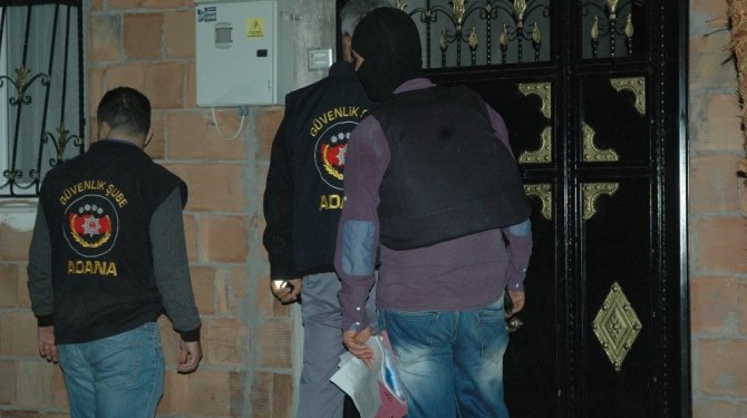 Kadınların ve çocukların bulunduğu 22 kişi gözaltına alındı