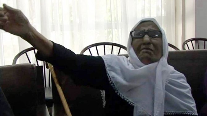 Üveye nine Cumhurbaşkanına beste yaptı, internet fenomeni oldu