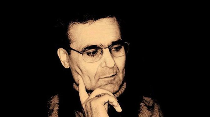 Ahmet Süreyya Durna Kimdir?