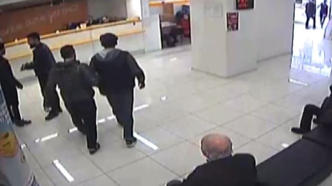 "FETÖ HESABINA PARA YATIRDI" DİYEREK 26 BİN LİRA ALDI